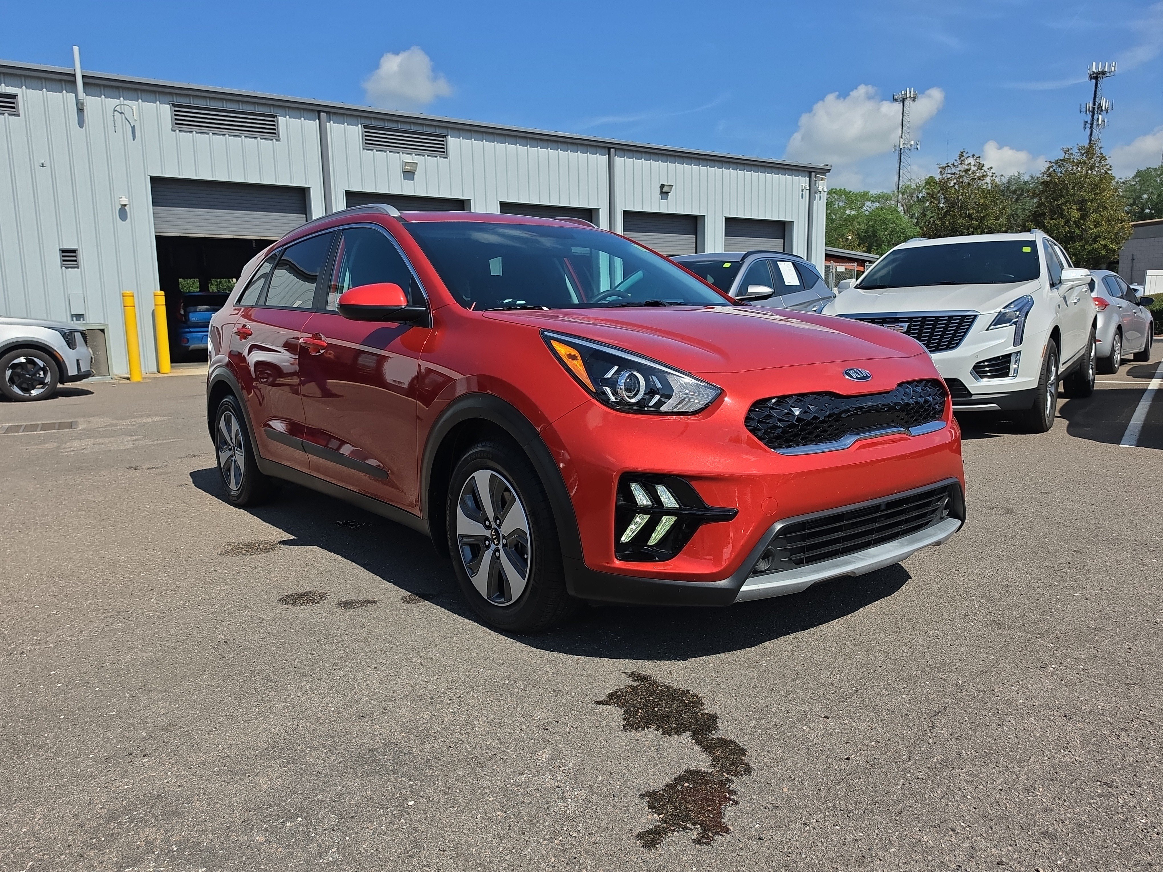 Certified 2021 Kia Niro LX FWD image 2