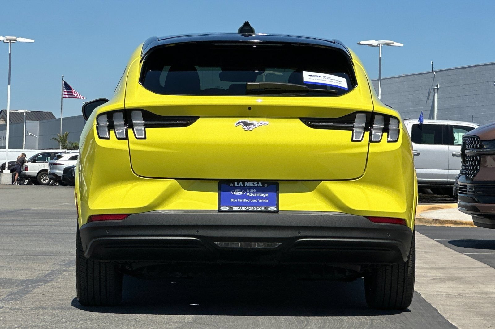 Certified 2025 Ford Mustang Mach-E Premium AWD/4WD image 4
