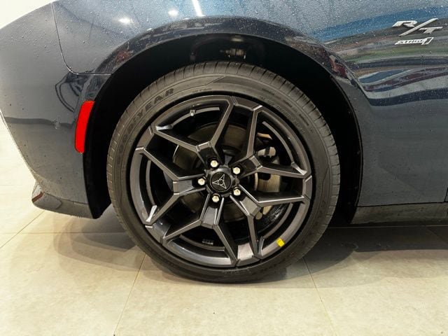 New 2024 Dodge Charger Daytona R/T w/ Plus Group AWD/4WD image 15