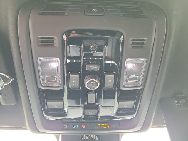 New 2026 GMC Yukon Denali w/ Denali Reserve Package image 32