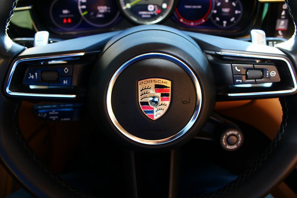 Used 2021 Porsche Panamera 4S image 15