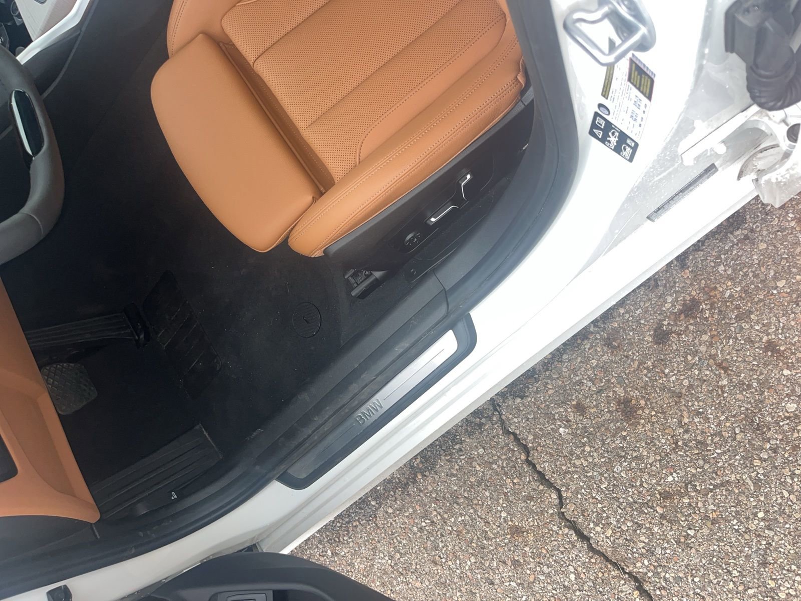 Used 2025 BMW 330i xDrive Sedan image 5