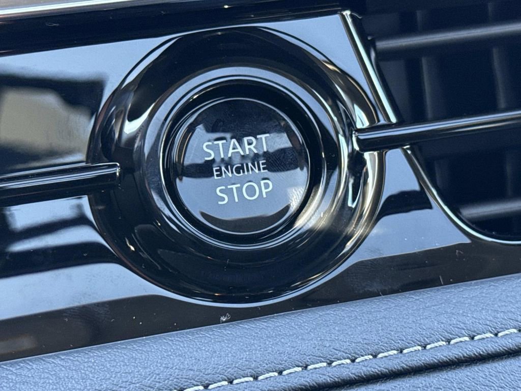 New 2026 INFINITI QX80 Luxe image 8