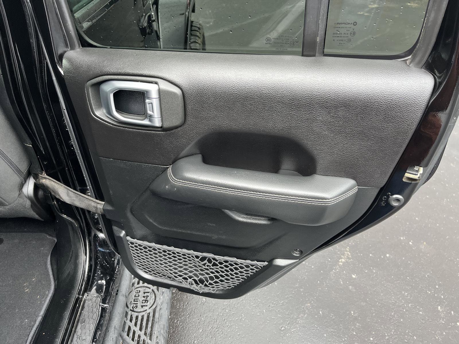 Used 2019 Jeep Wrangler Unlimited Sahara w/ Safety Group image 23