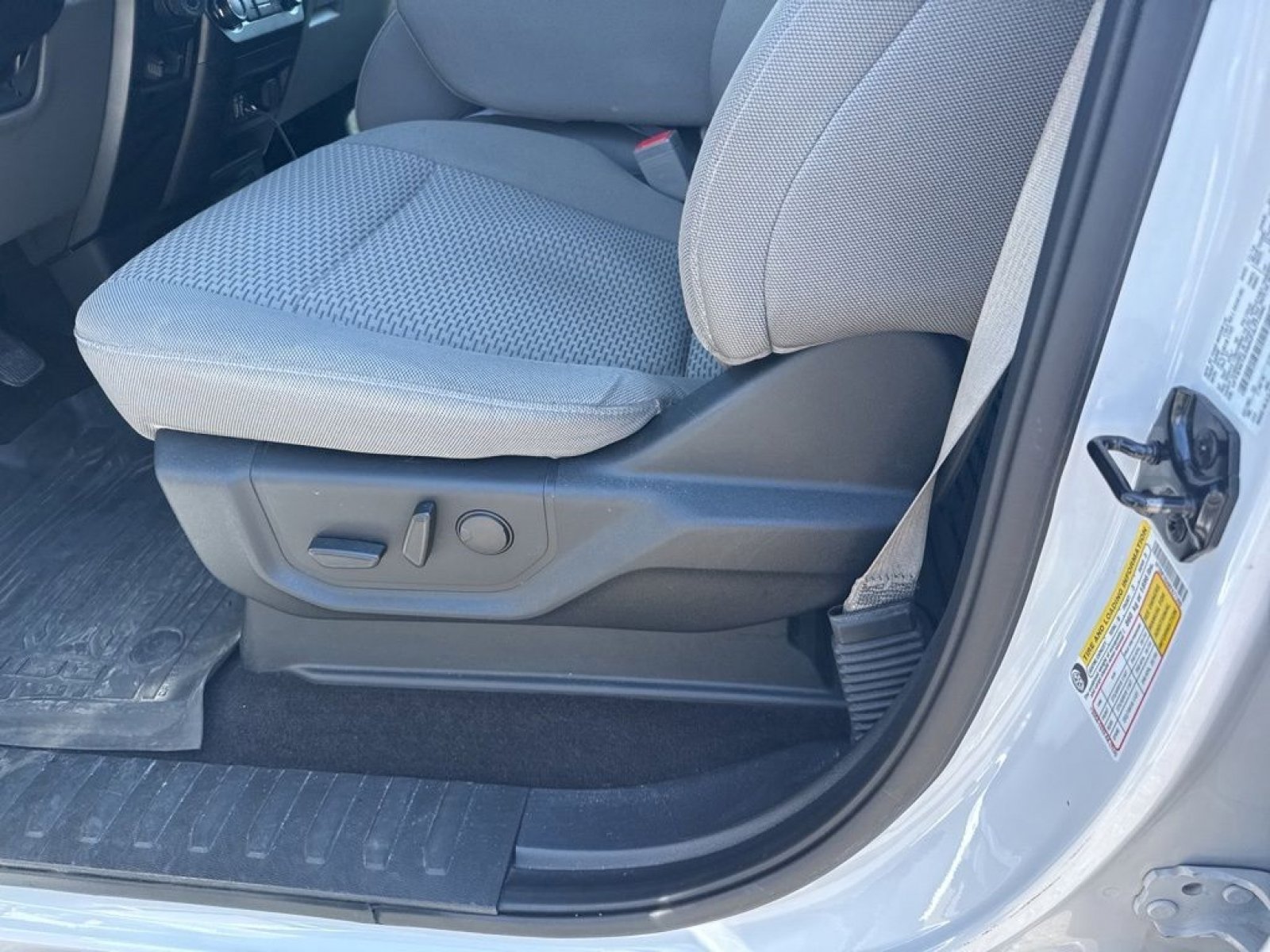 Used 2019 Ford F150 XLT w/ Equipment Group 302A Luxury image 12