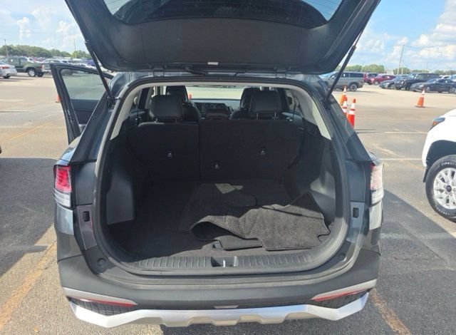 Certified 2025 Kia Sportage EX FWD image 12