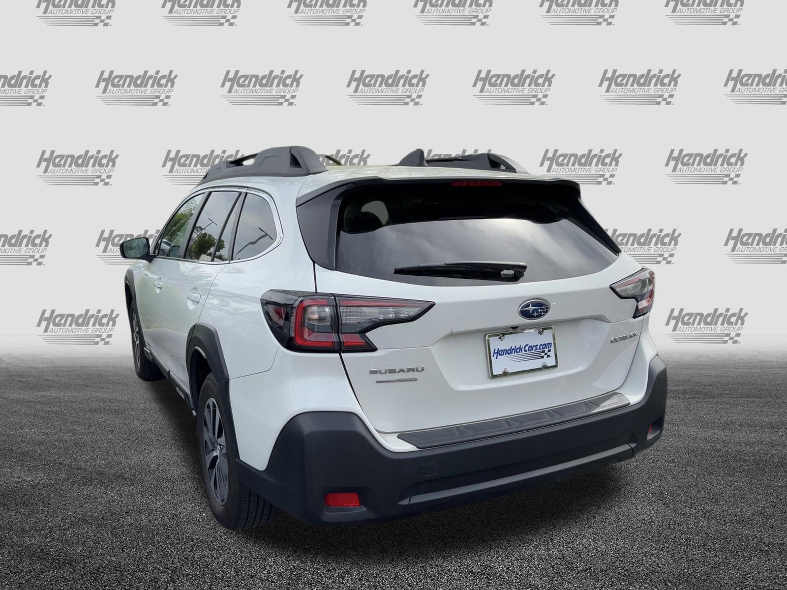 Used 2023 Subaru Outback Premium w/ Popular Package #1 image 9