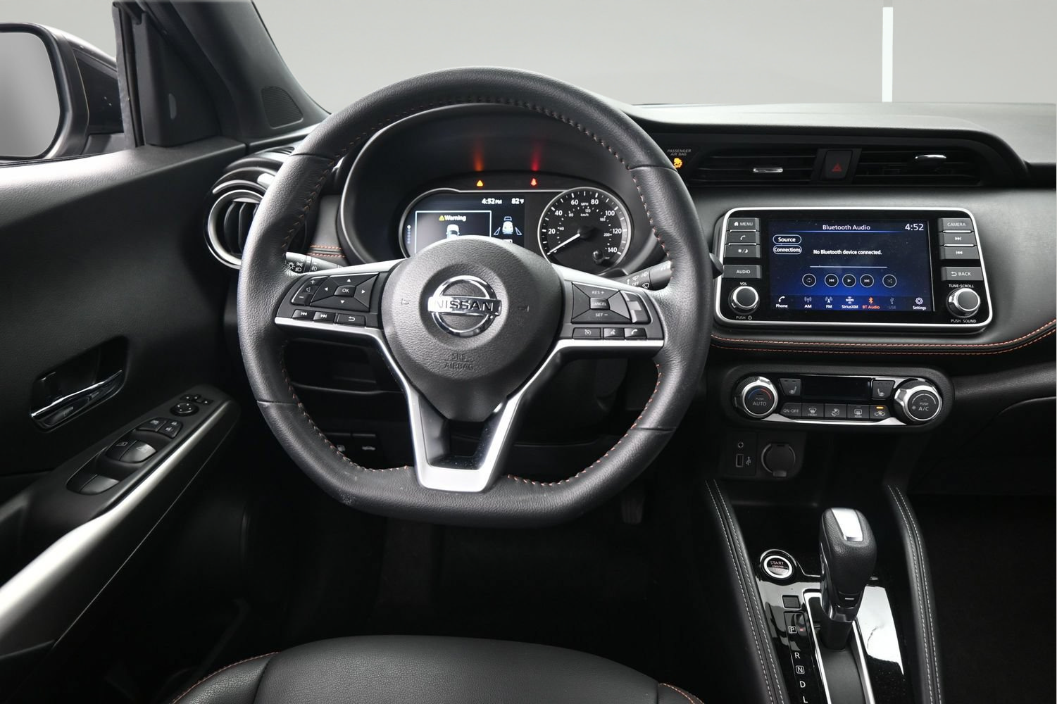 Certified 2020 Nissan Kicks SR w/ SR Premium Package FWD image 12