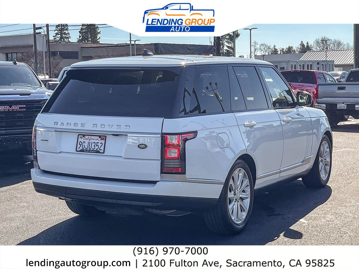 Used 2017 Land Rover Range Rover HSE image 4