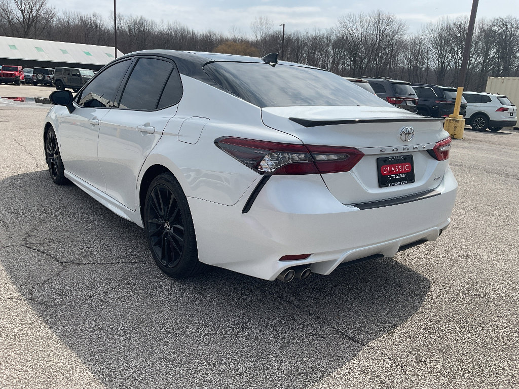 Used 2022 Toyota Camry XSE w/ Carpet Mat Package (TMS) image 7