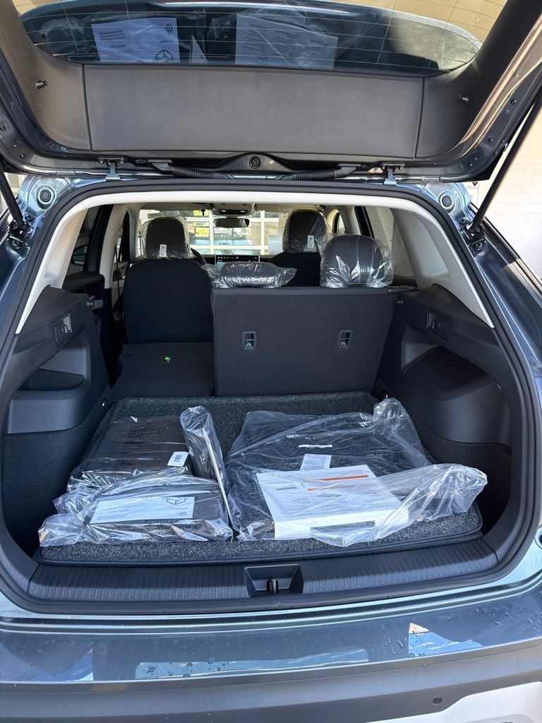 New 2026 Volkswagen Tiguan S AWD/4WD image 17