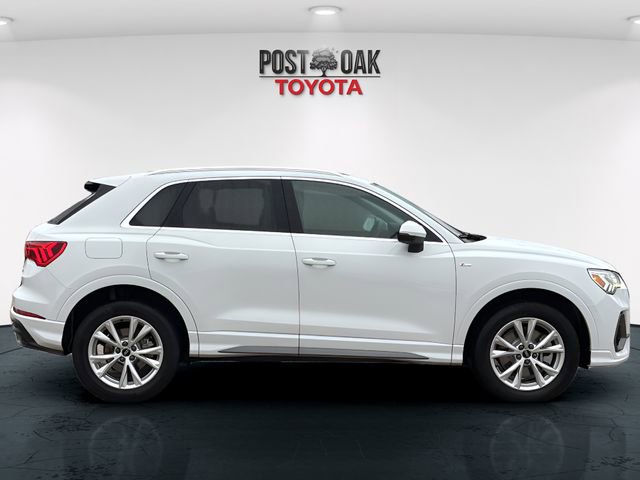 Used 2022 Audi Q3 2.0T Premium Plus w/ Premium Plus Package image 8