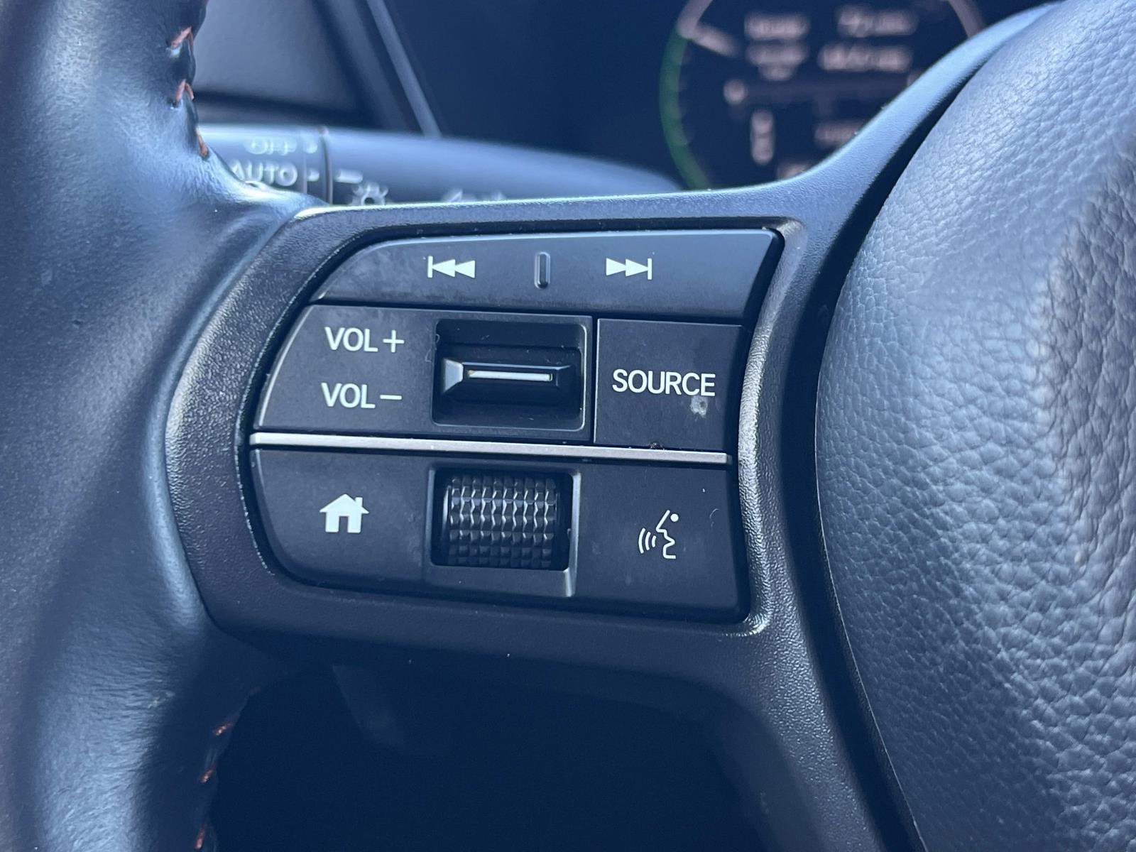 Certified 2024 Honda CR-V Sport image 9