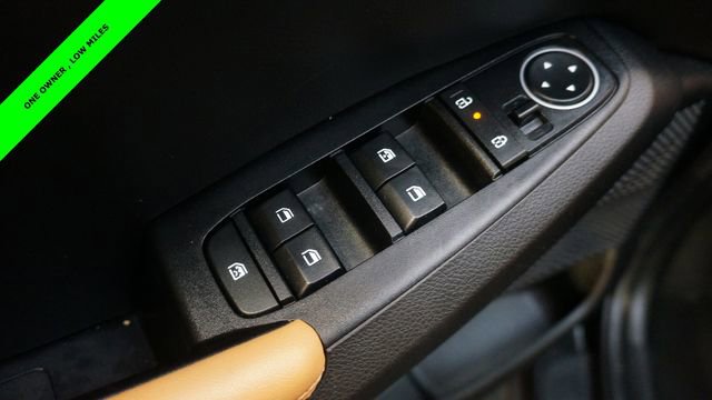 Used 2025 Kia Seltos EX w/ EX Sunroof Package FWD image 29