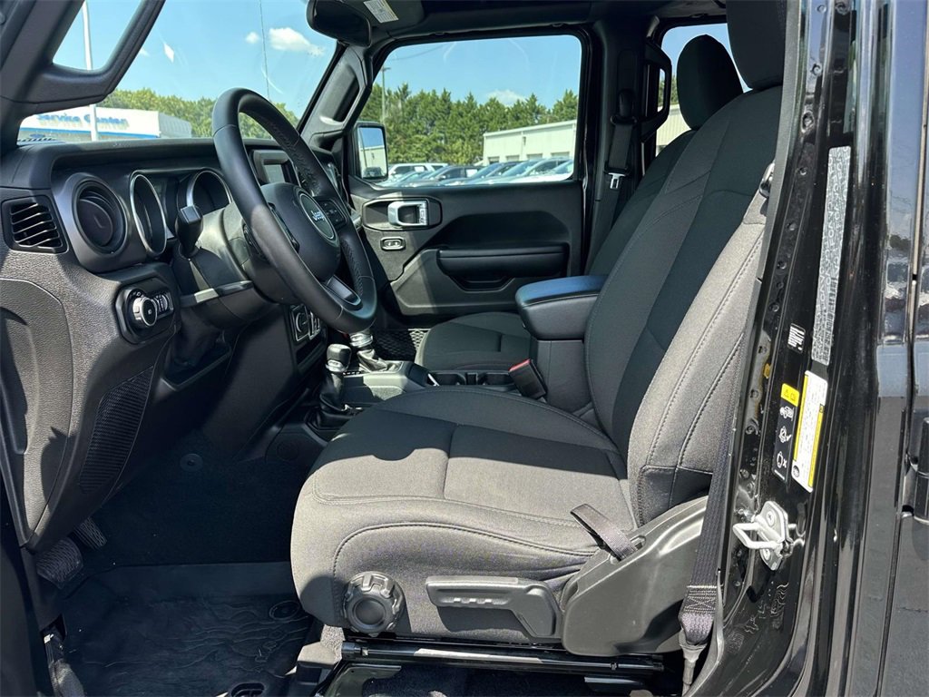 Used 2021 Jeep Wrangler Unlimited Sport S image 4