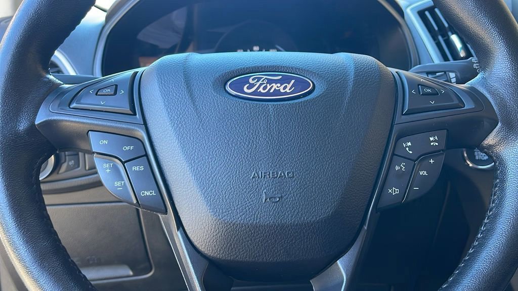 Used 2022 Ford Edge SEL w/ Sport Appearance Package image 22