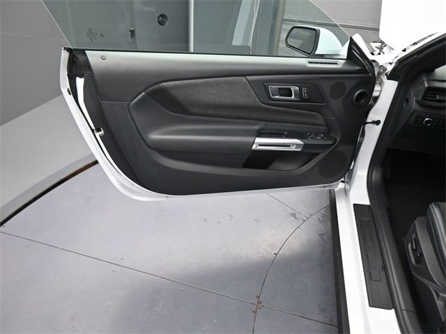 Used 2024 Ford Mustang Coupe image 13