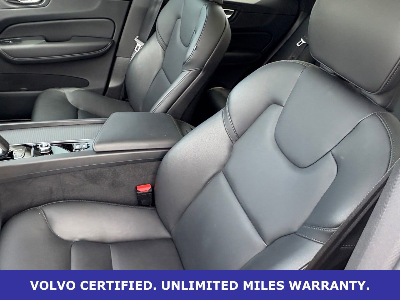 Certified 2025 Volvo XC60 B5 Core AWD/4WD image 28