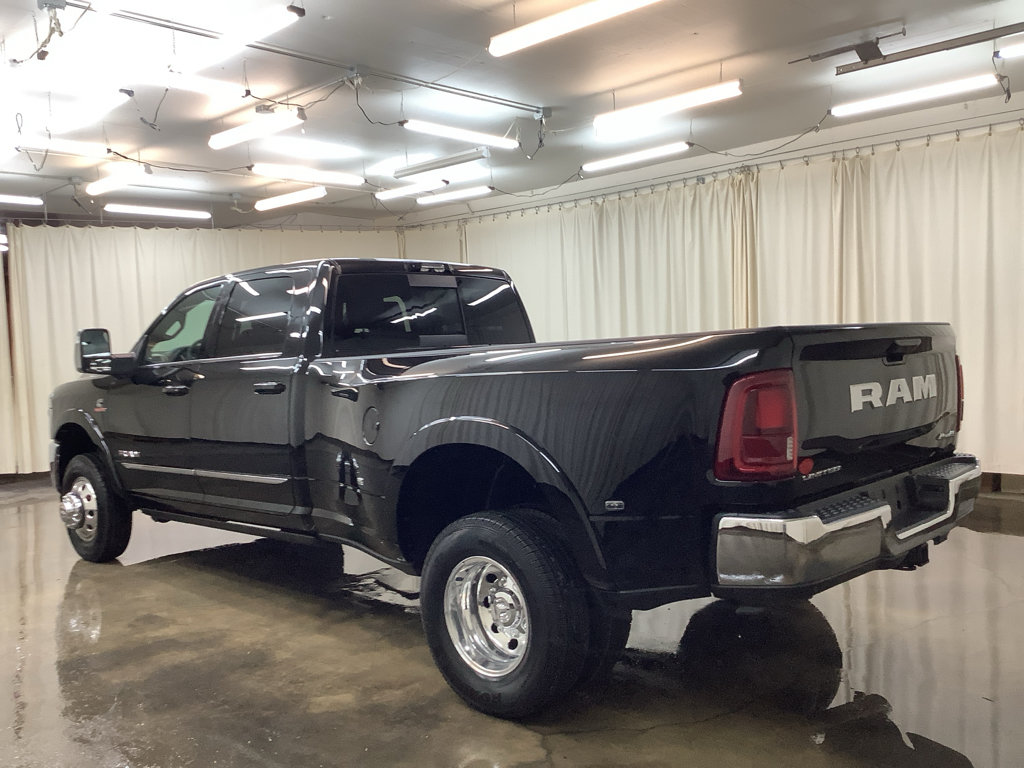 New 2026 RAM 3500 Limited AWD/4WD image 8