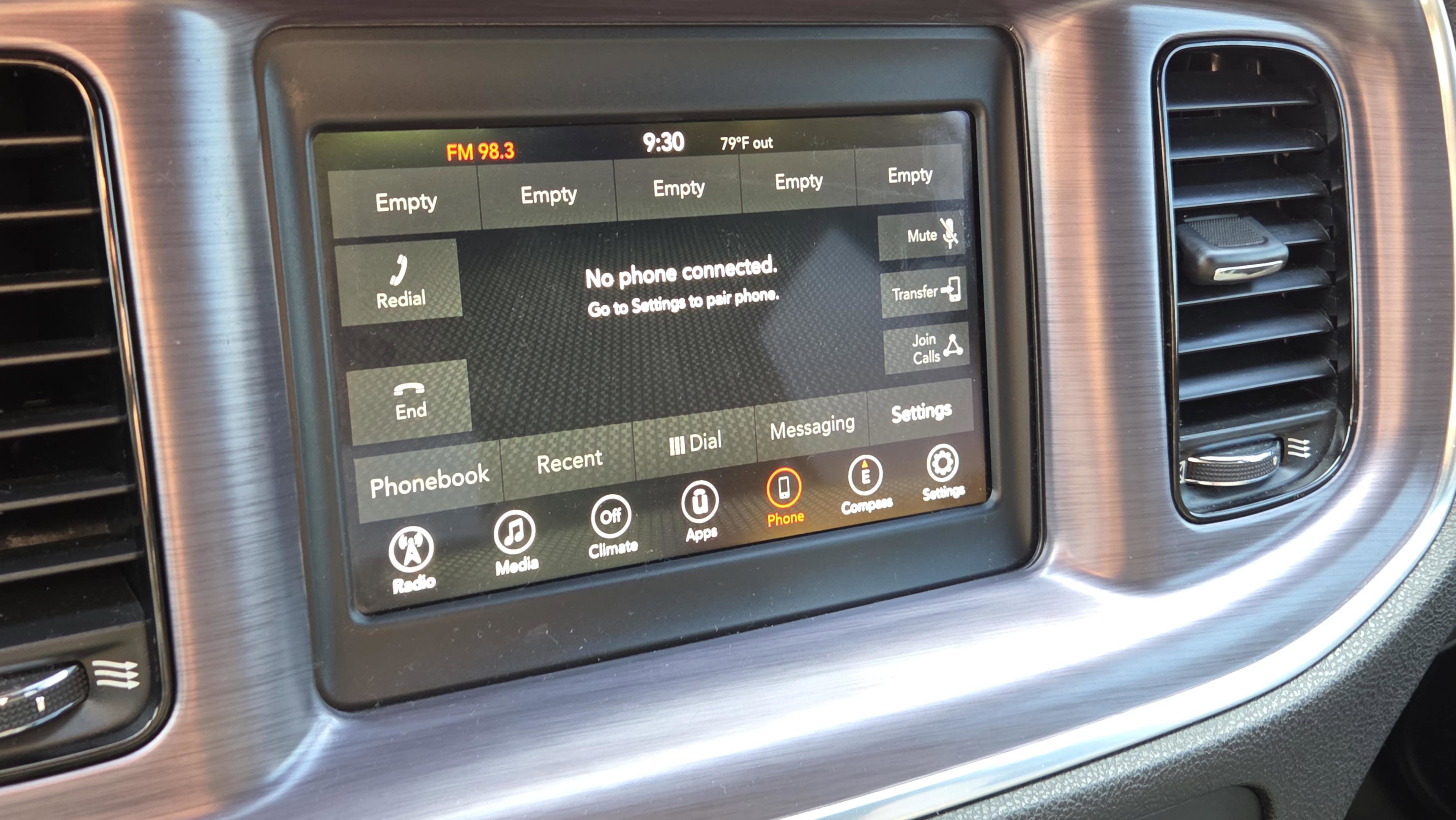 Used 2018 Dodge Charger SXT w/ Blacktop Package RWD image 20