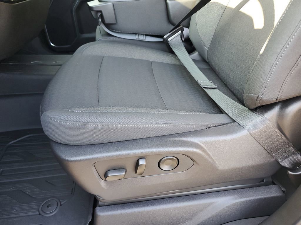 New 2026 GMC Sierra 2500 SLE w/ SLE Value Package; image 13