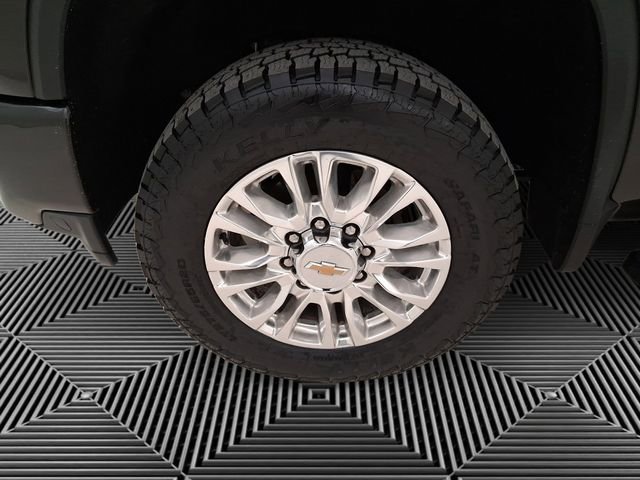 Used 2021 Chevrolet Silverado 2500 High Country w/ Safety Package II image 9