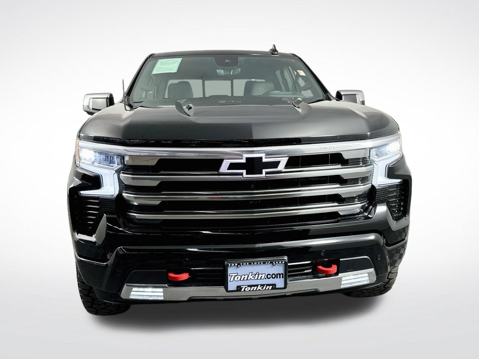 Used 2024 Chevrolet Silverado 1500 High Country w/ Technology Package AWD/4WD image 2