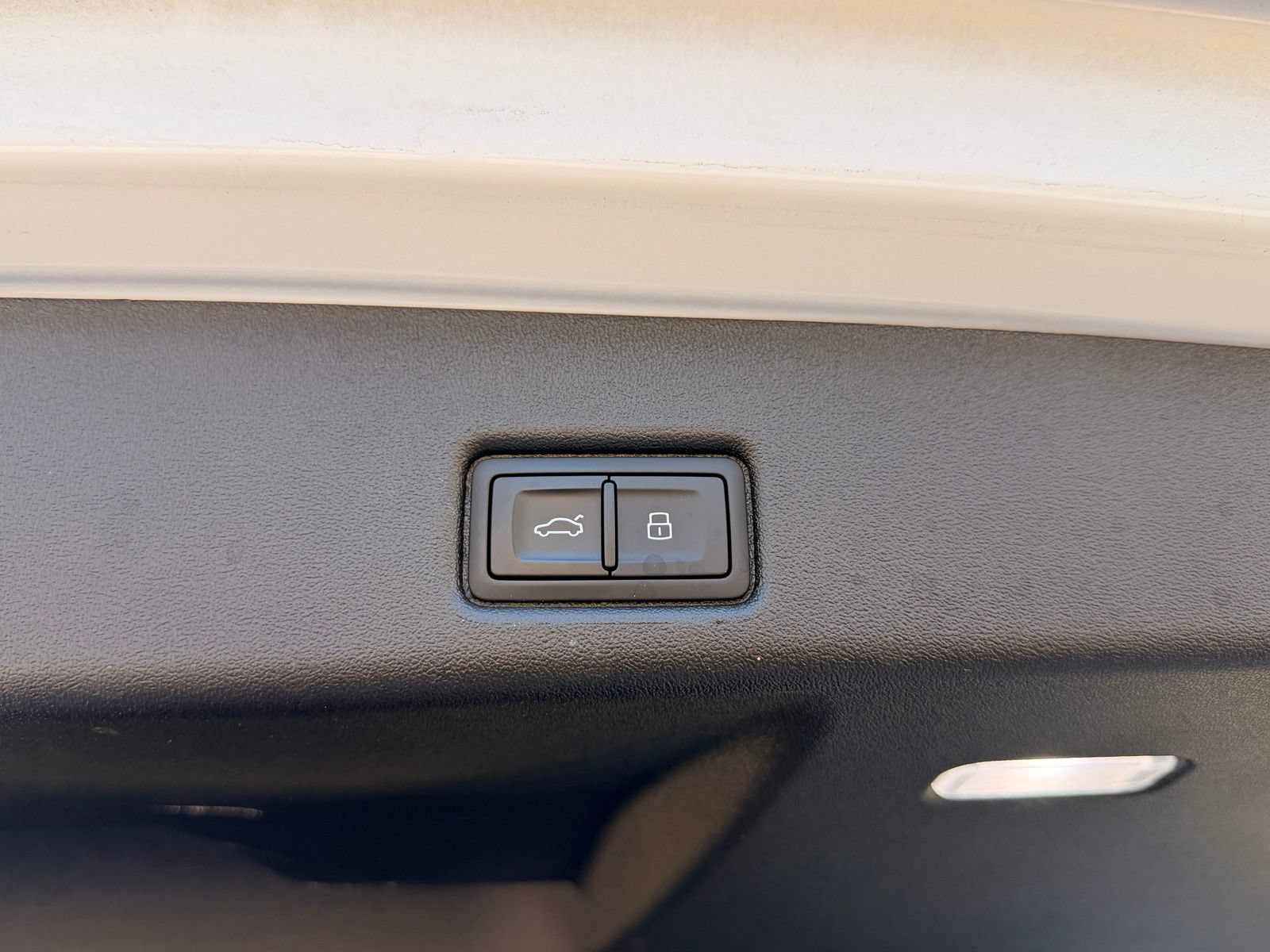 Used 2025 Audi Q5 Premium Plus AWD/4WD image 18