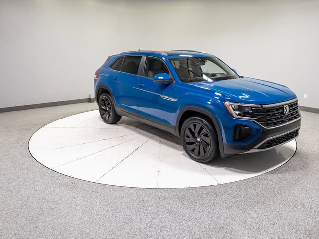 Used 2025 Volkswagen Atlas Cross Sport SE w/ Panoramic Sunroof Package AWD/4WD image 28