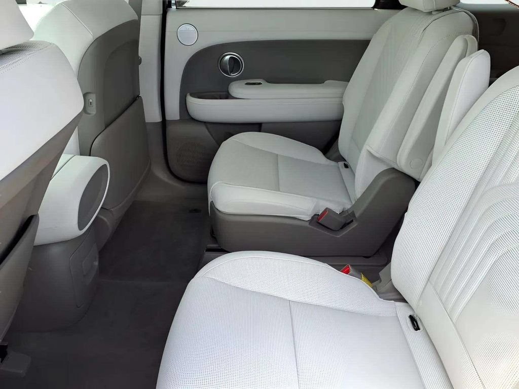 New 2026 Hyundai Palisade FWD Hybrid image 10