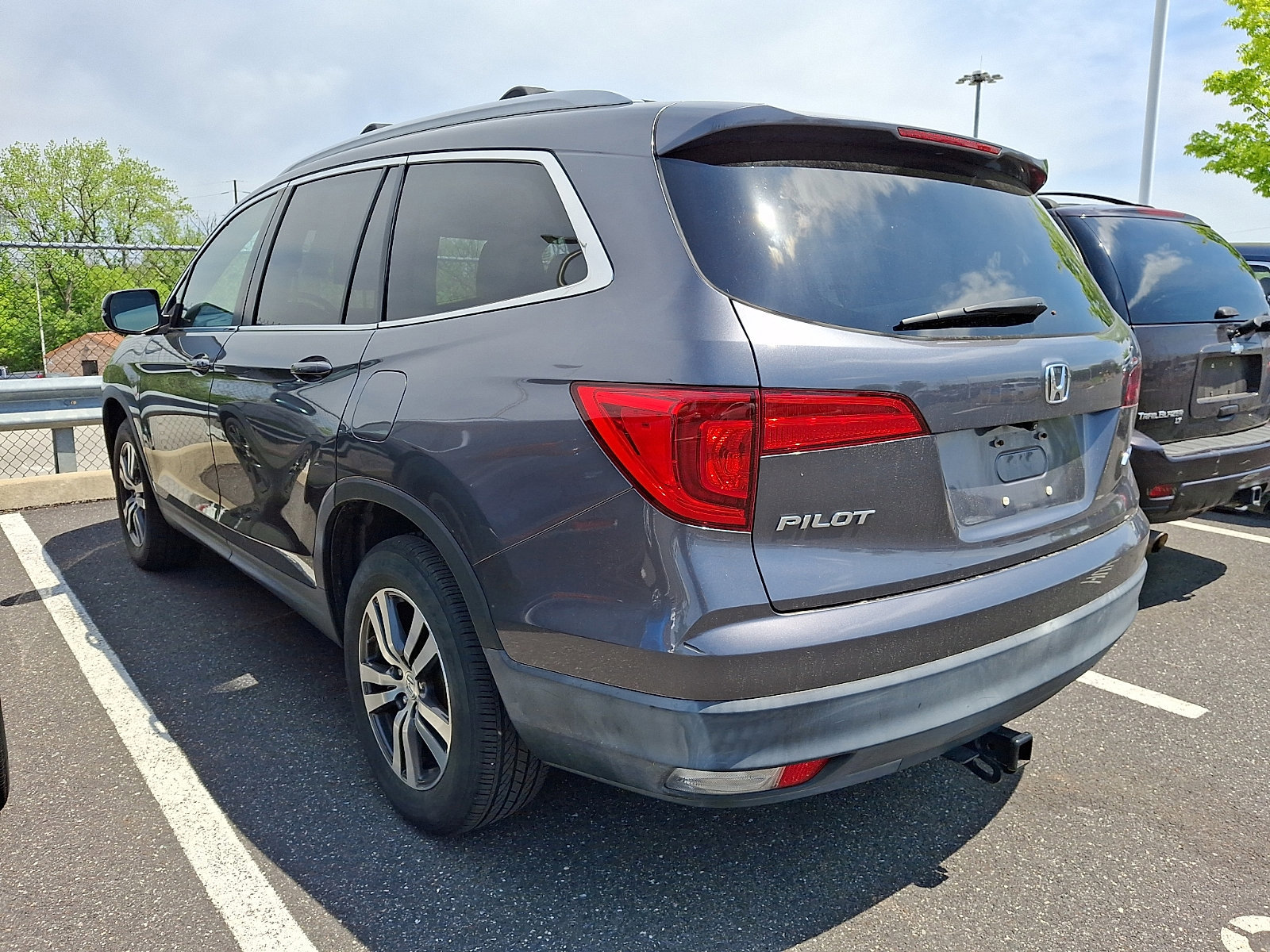 Used 2016 Honda Pilot EX-L image 3