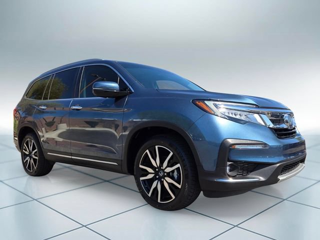 Certified 2022 Honda Pilot Touring image 3