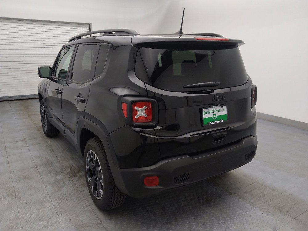 Used 2023 Jeep Renegade Latitude image 5