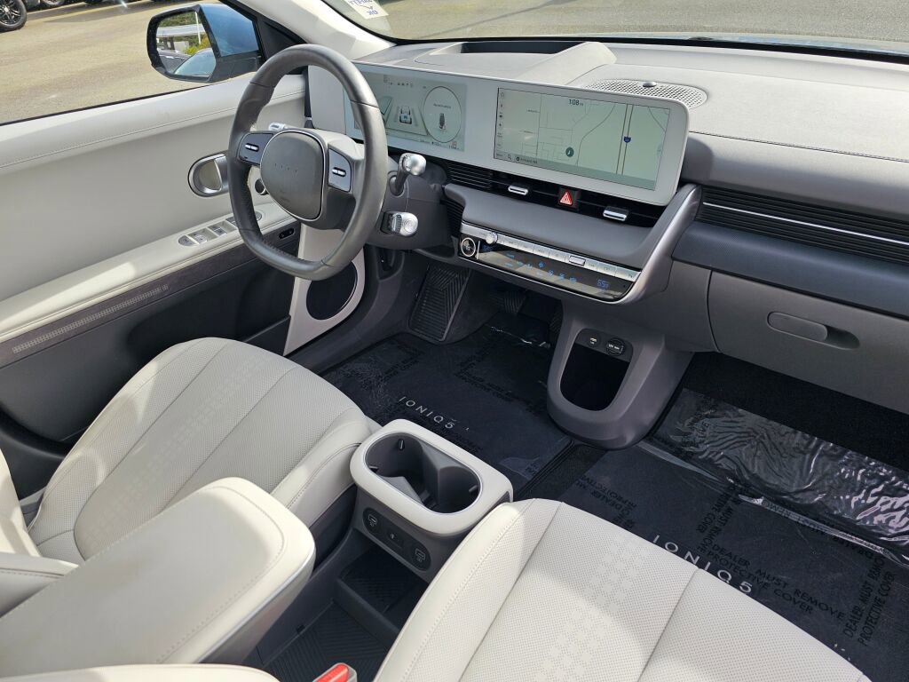 Used 2024 Hyundai Ioniq 5 Limited image 30