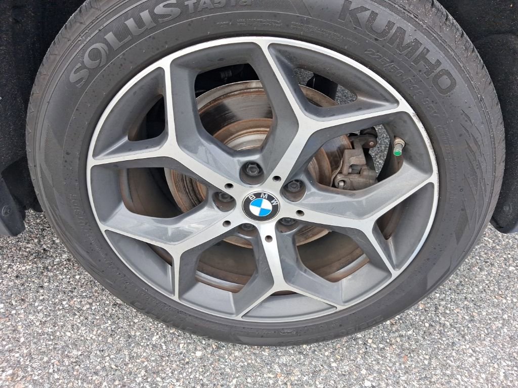 Used 2019 BMW X1 sDrive28i image 13