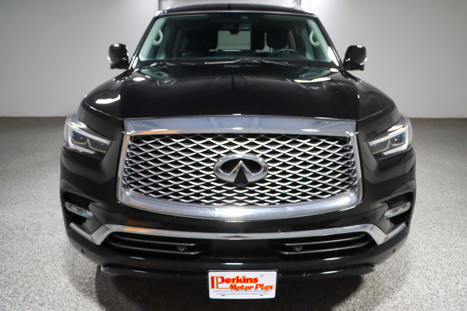 Used 2022 INFINITI QX80 Luxe w/ Cargo Package image 4