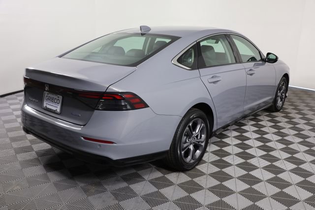 Used 2025 Honda Accord EX-L image 8