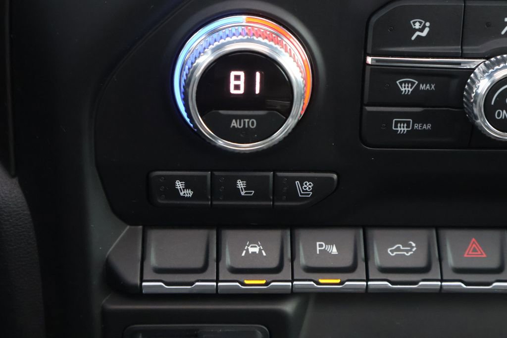 Used 2022 GMC Sierra 1500 AT4 w/ AT4 Premium Package image 23
