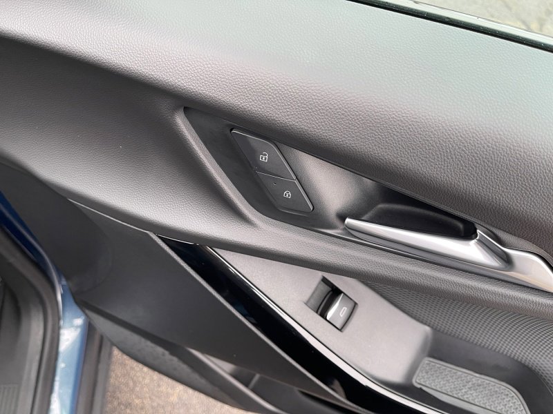 Used 2026 Chevrolet Equinox RS w/ Convenience Package III image 21