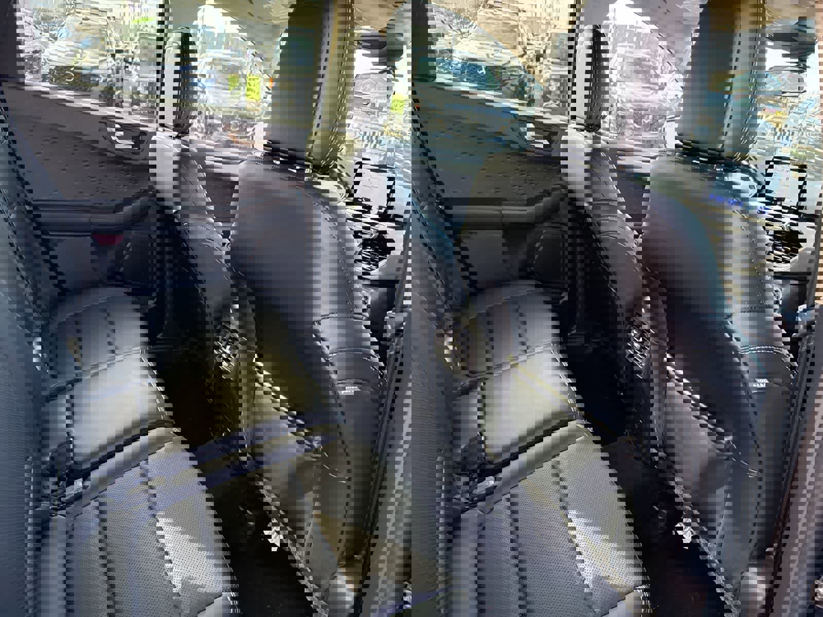 Used 2020 Ford Escape SEL image 25