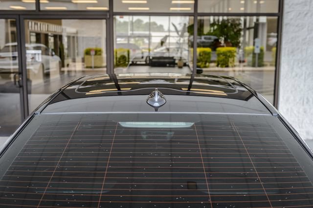 Used 2019 BMW 740i w/ M Sport Package RWD image 10