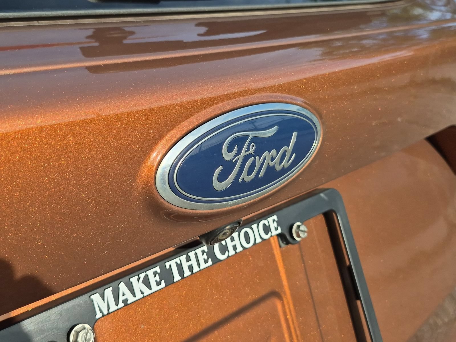 Used 2017 Ford Escape SE w/ SE Leather Comfort Package AWD/4WD image 13