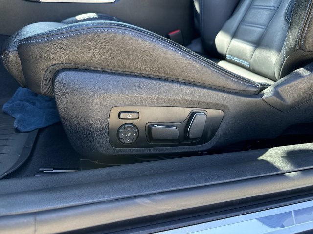 Used 2025 BMW M2 w/ Lighting Package RWD image 18