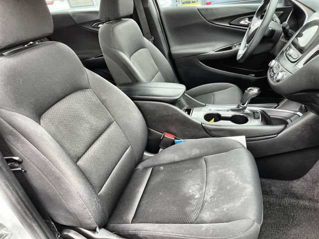 Used 2016 Chevrolet Malibu LT FWD image 25