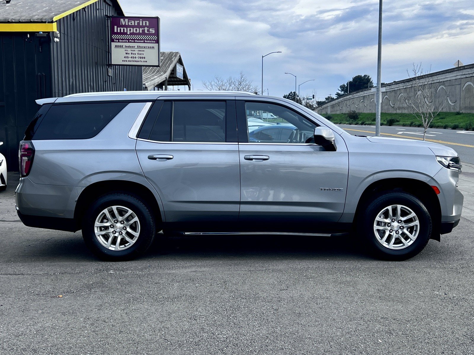 Used 2023 Chevrolet Tahoe LT AWD/4WD image 5