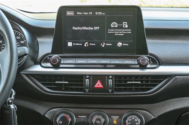 Used 2023 Kia Forte LXS w/ LXS Technology Package image 15