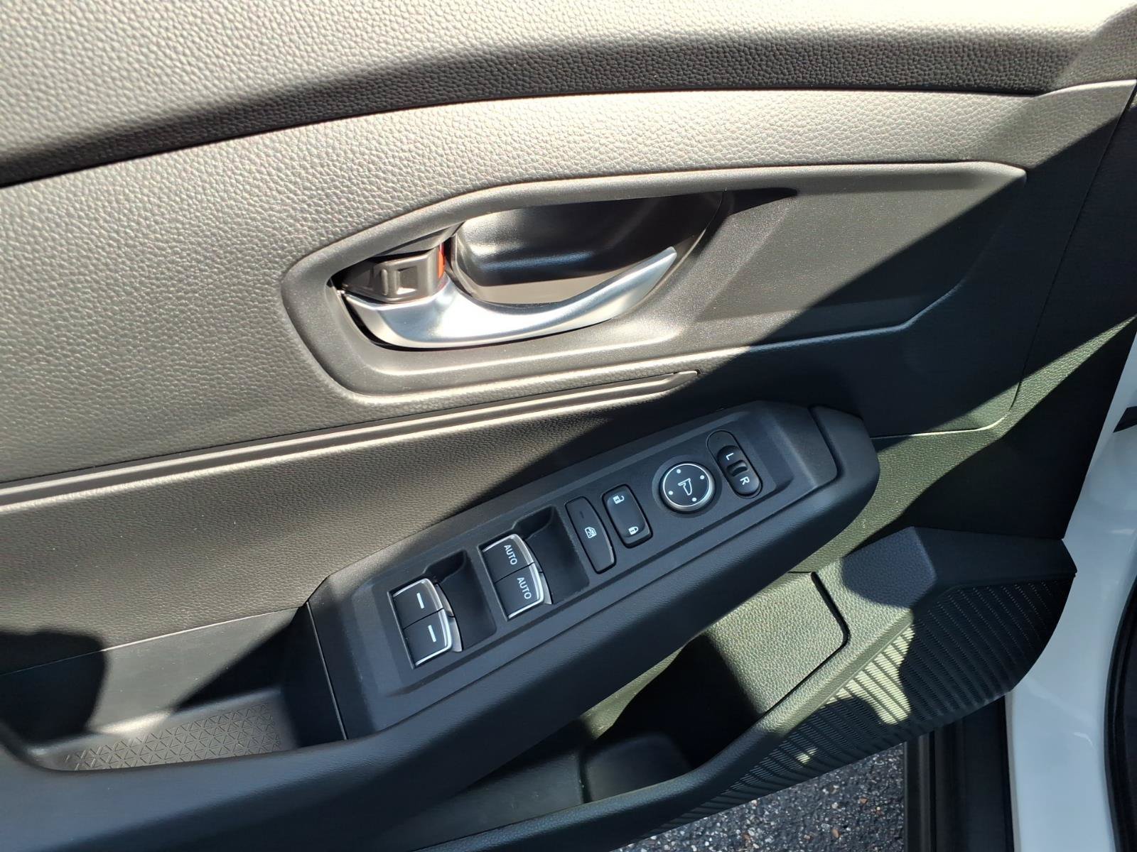 Used 2025 Honda Accord LX image 12