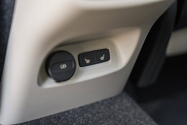 New 2026 Volvo XC40 B5 Ultra w/ Protection Package Premier image 36
