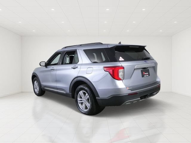 Certified 2024 Ford Explorer XLT w/ Equipment Group 202A AWD/4WD image 5