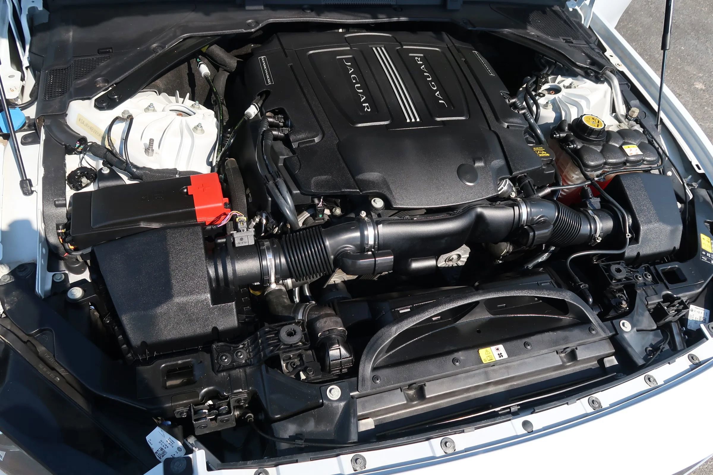 Used 2017 Jaguar XE First Edition image 45